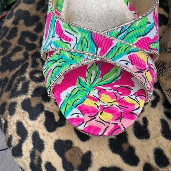 Lilly Pulitzer Wedges Gold pink Greeb signature print - Picture 4 of 10